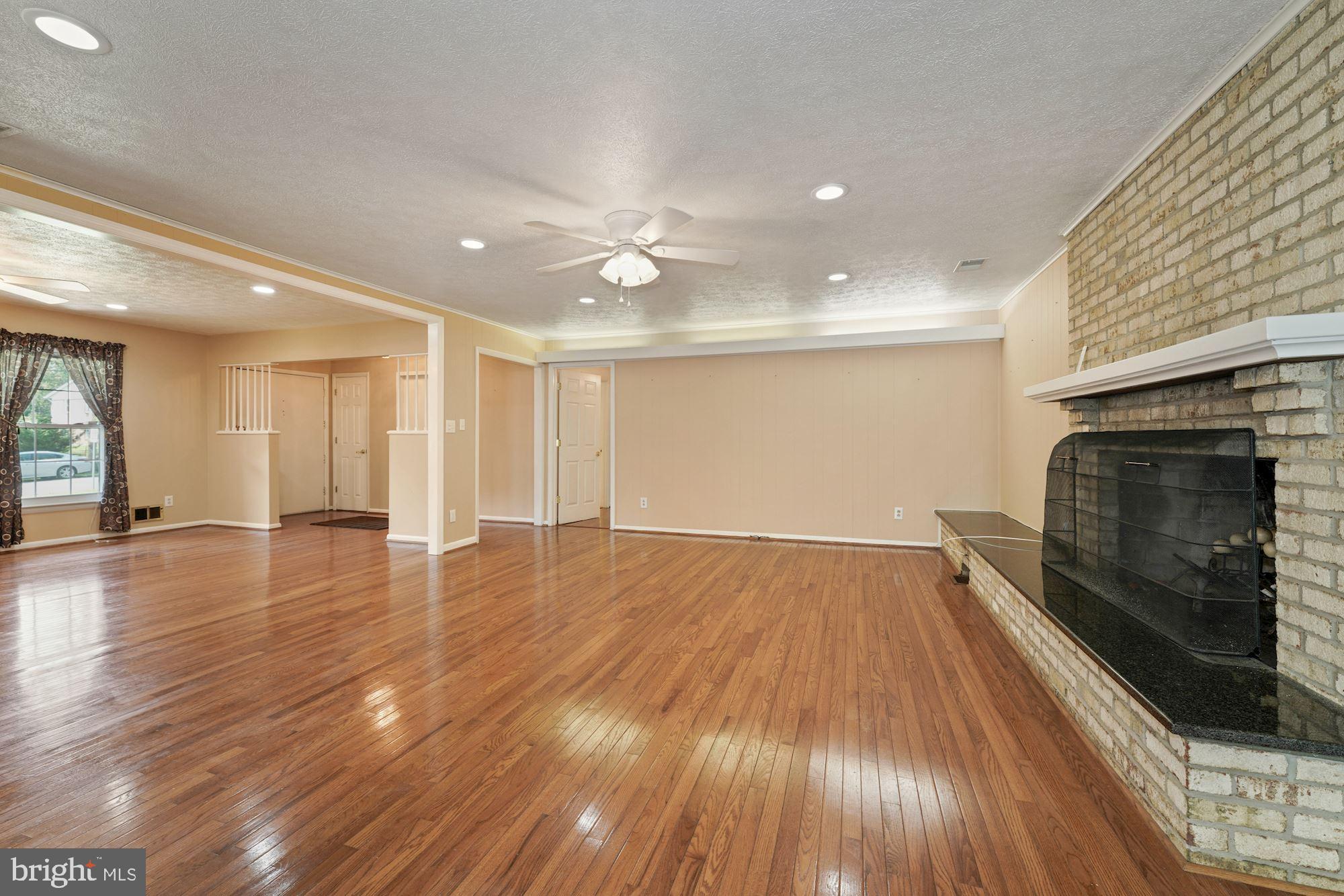 WARBURTON OAKS - Residential