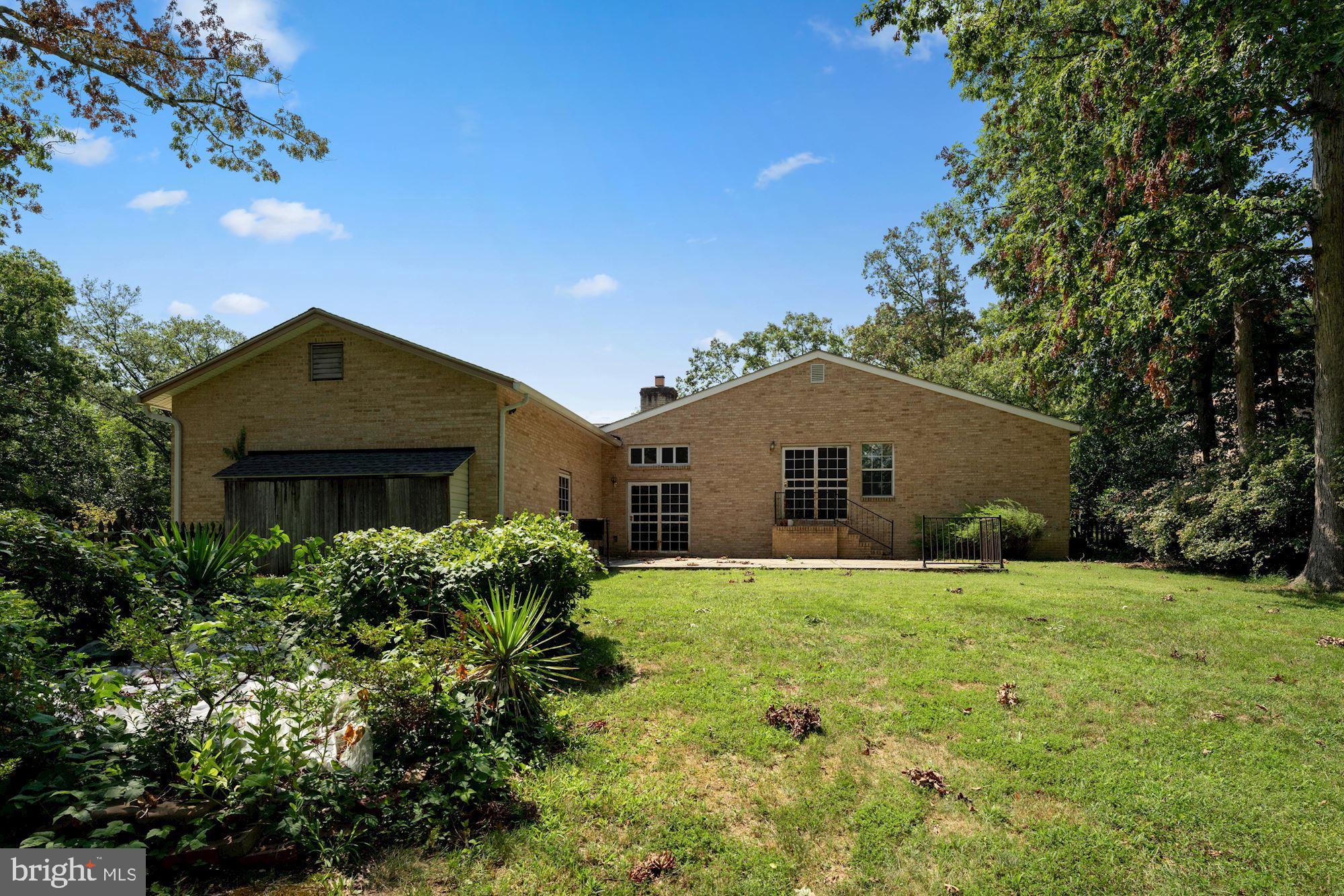 WARBURTON OAKS - Residential