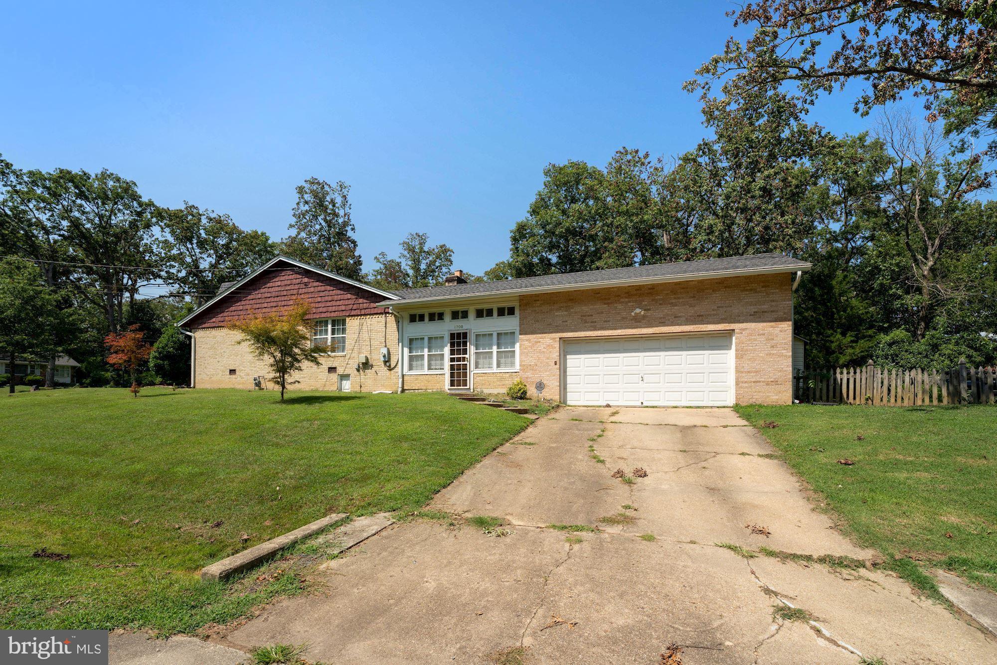 WARBURTON OAKS - Residential