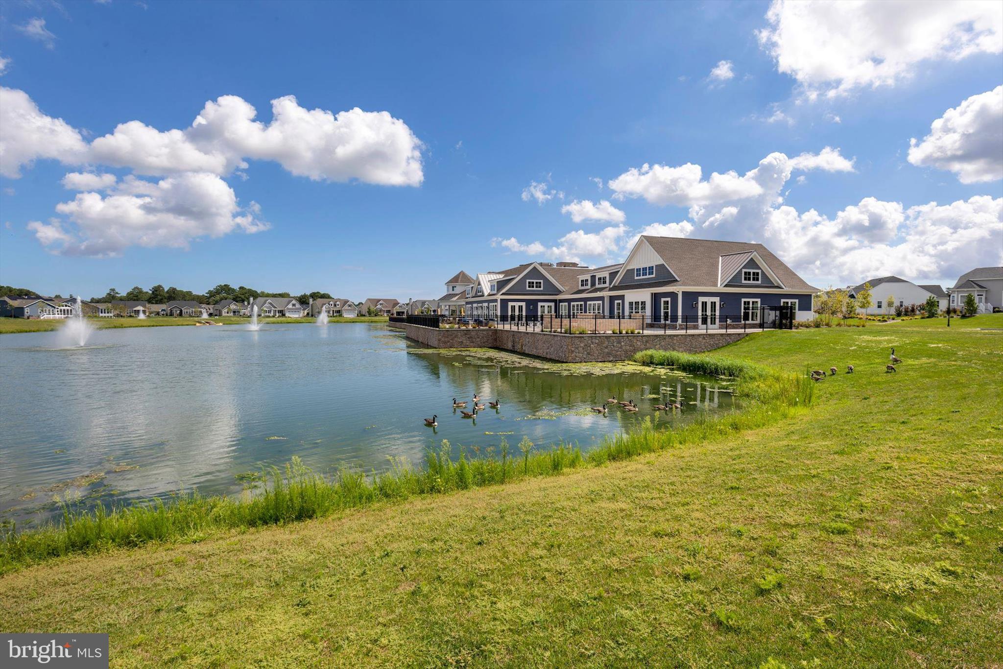 PENINSULA LAKES - Residential