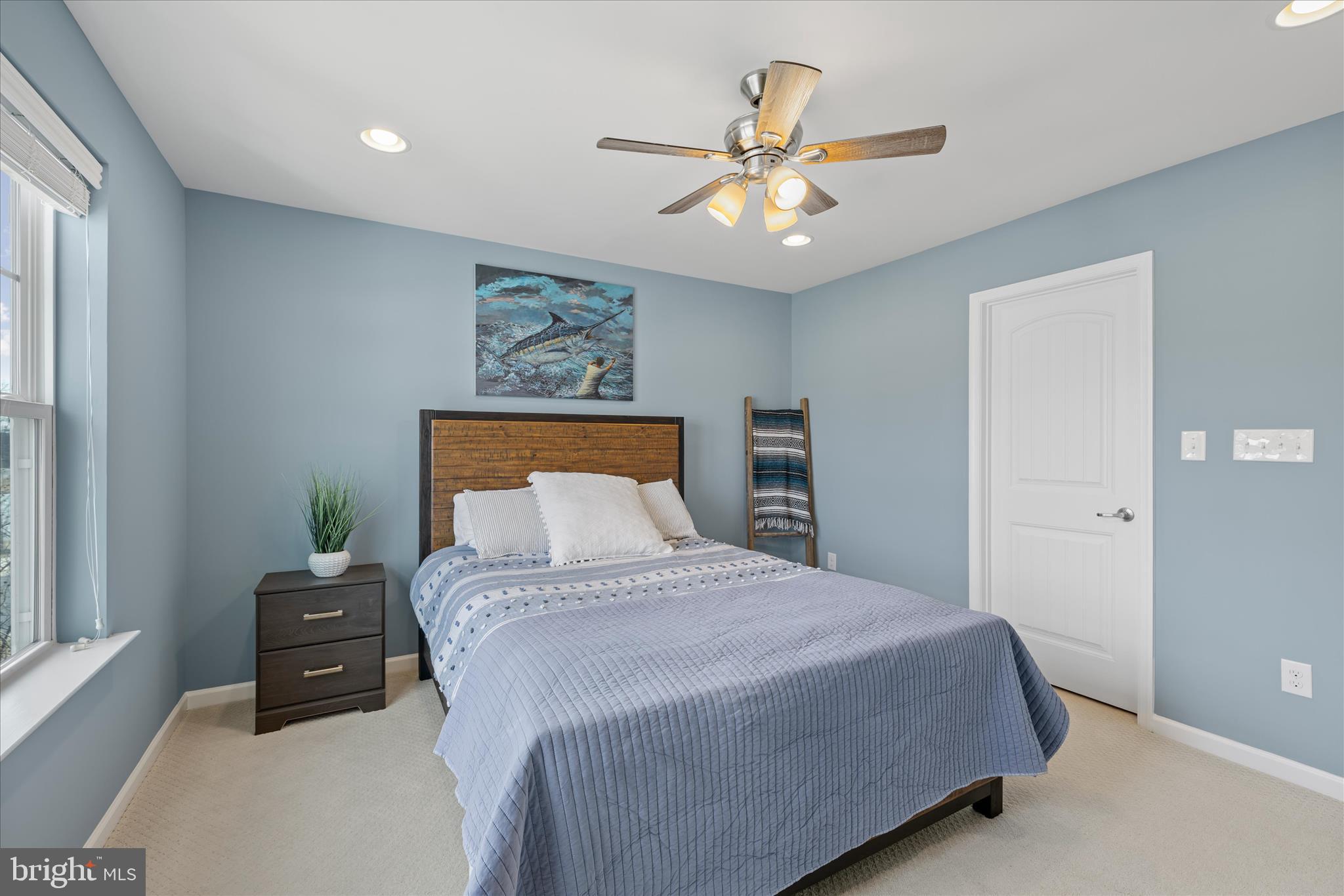 PENINSULA LAKES - Residential