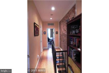 GREEKTOWN - Residential Lease