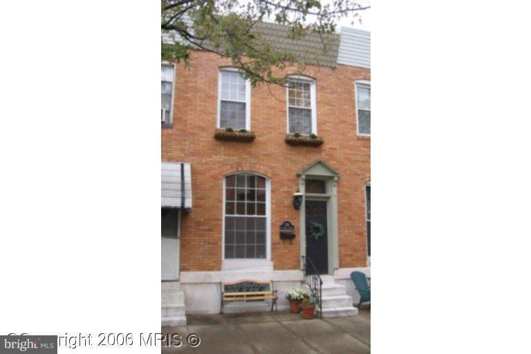 GREEKTOWN - Residential Lease