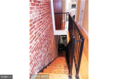 GREEKTOWN - Residential Lease