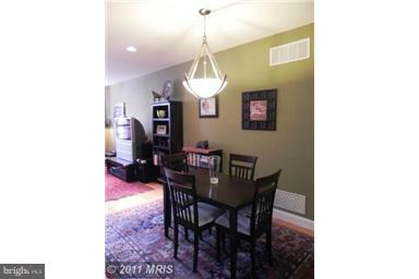 GREEKTOWN - Residential Lease