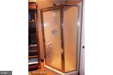 GREEKTOWN - Residential Lease