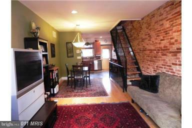 GREEKTOWN - Residential Lease