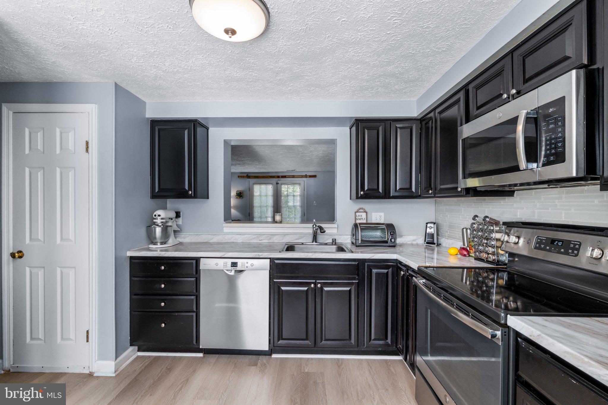 11438 RED JADE COURT 6-4