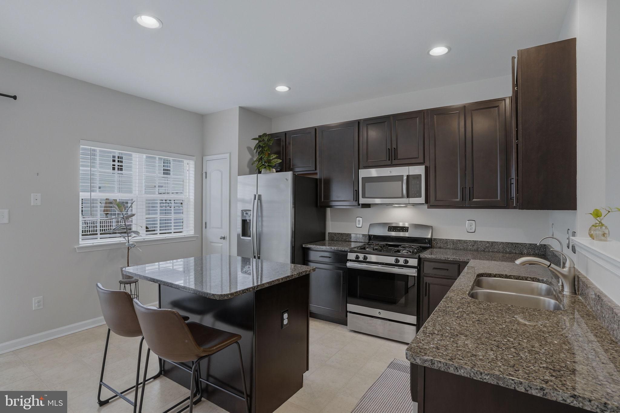 PARKWAY SOUTH RIDGE - Residential