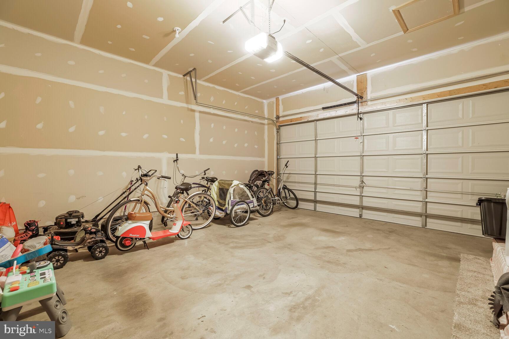 WESTFIELDS - Residential