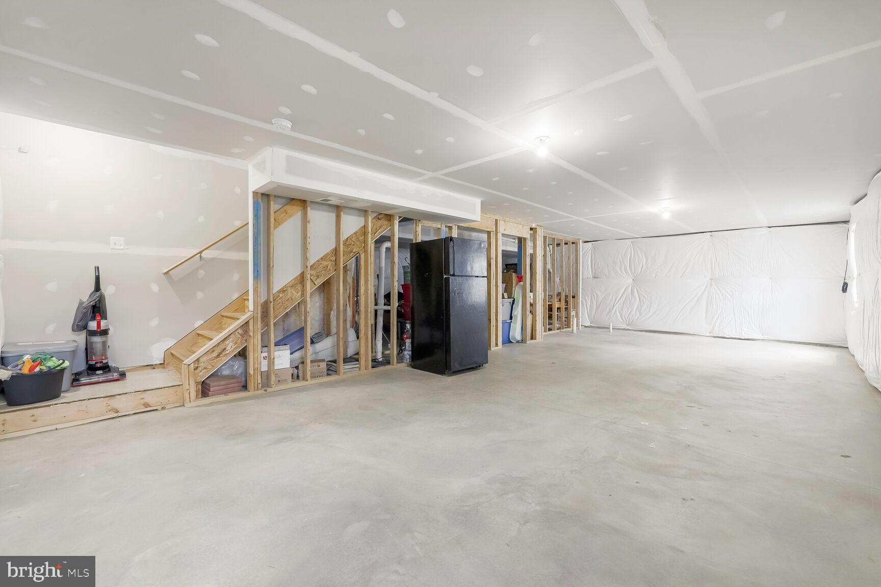 WESTFIELDS - Residential