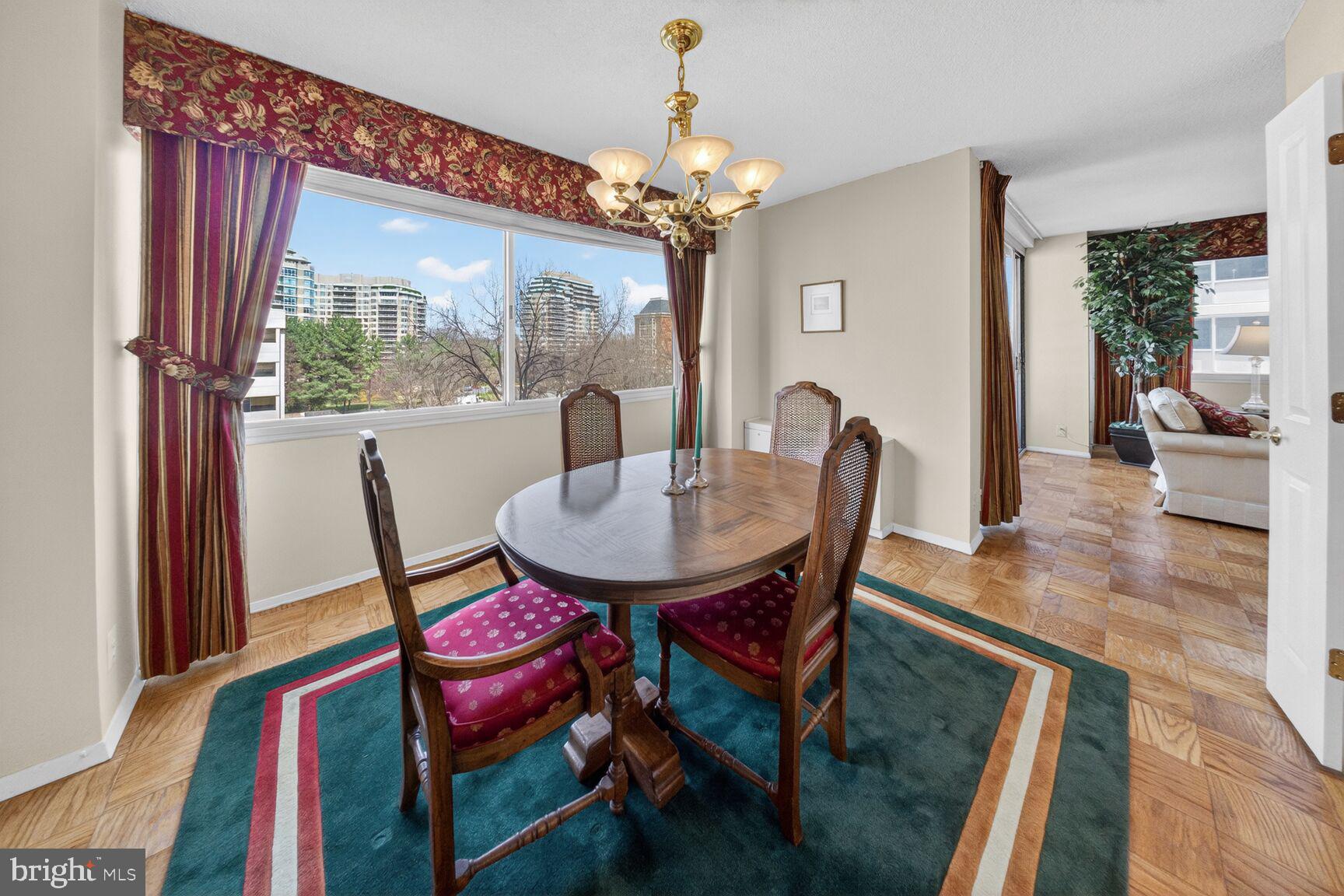 CHEVY CHASE VILLAGE - Residential