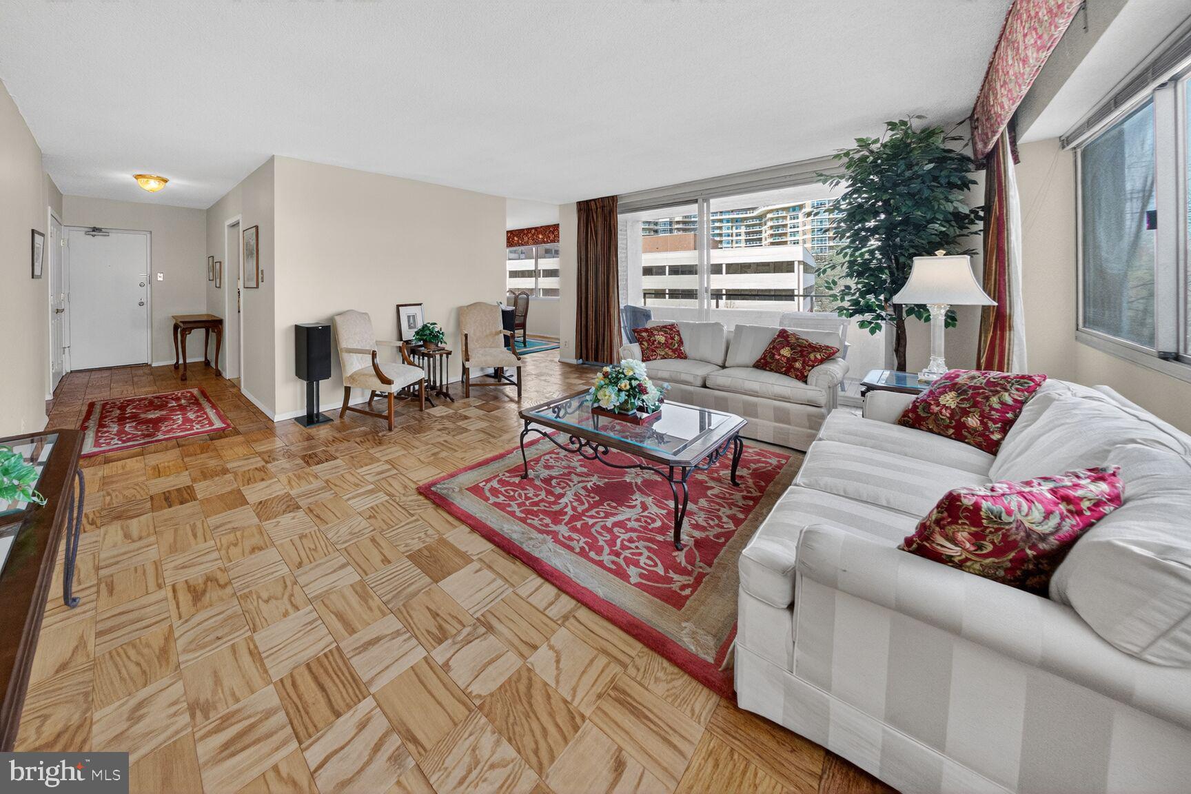 5500 FRIENDSHIP BOULEVARD 1423N & 1424N