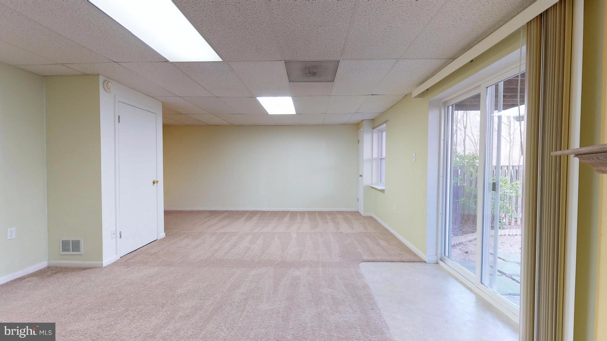 CIRCLE WOODS - Residential