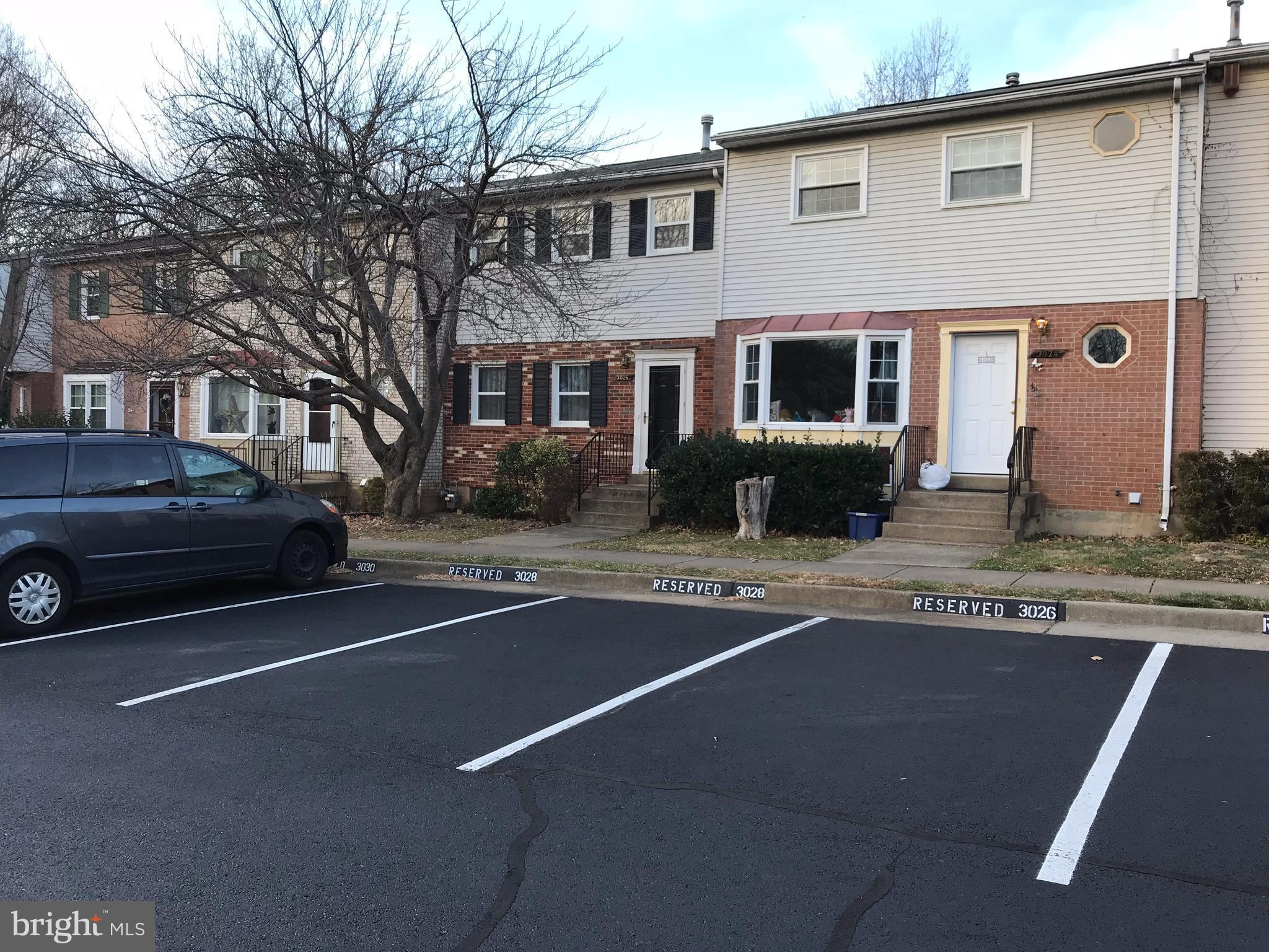 CIRCLE WOODS - Residential