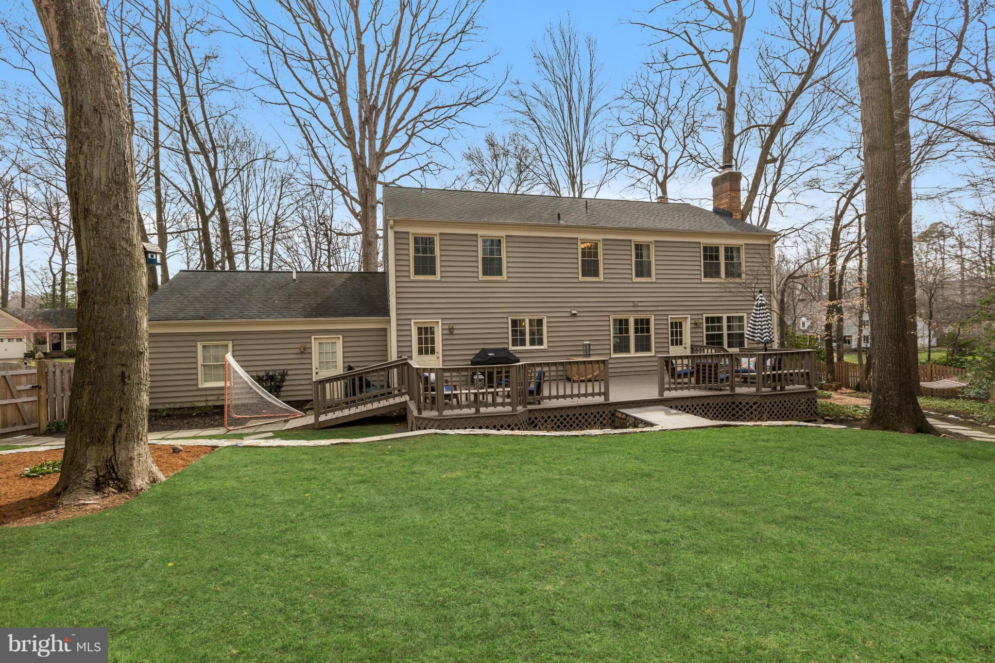 RIVER FALLS - Residential