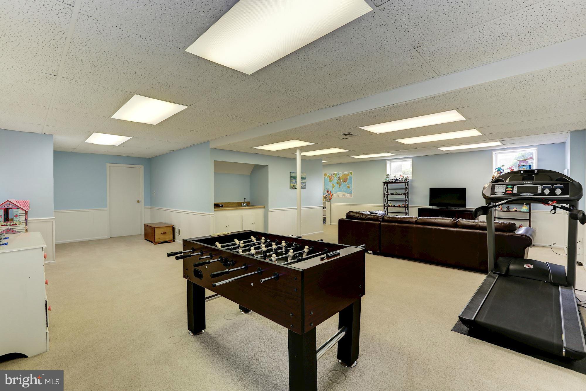 RIVER FALLS - Residential