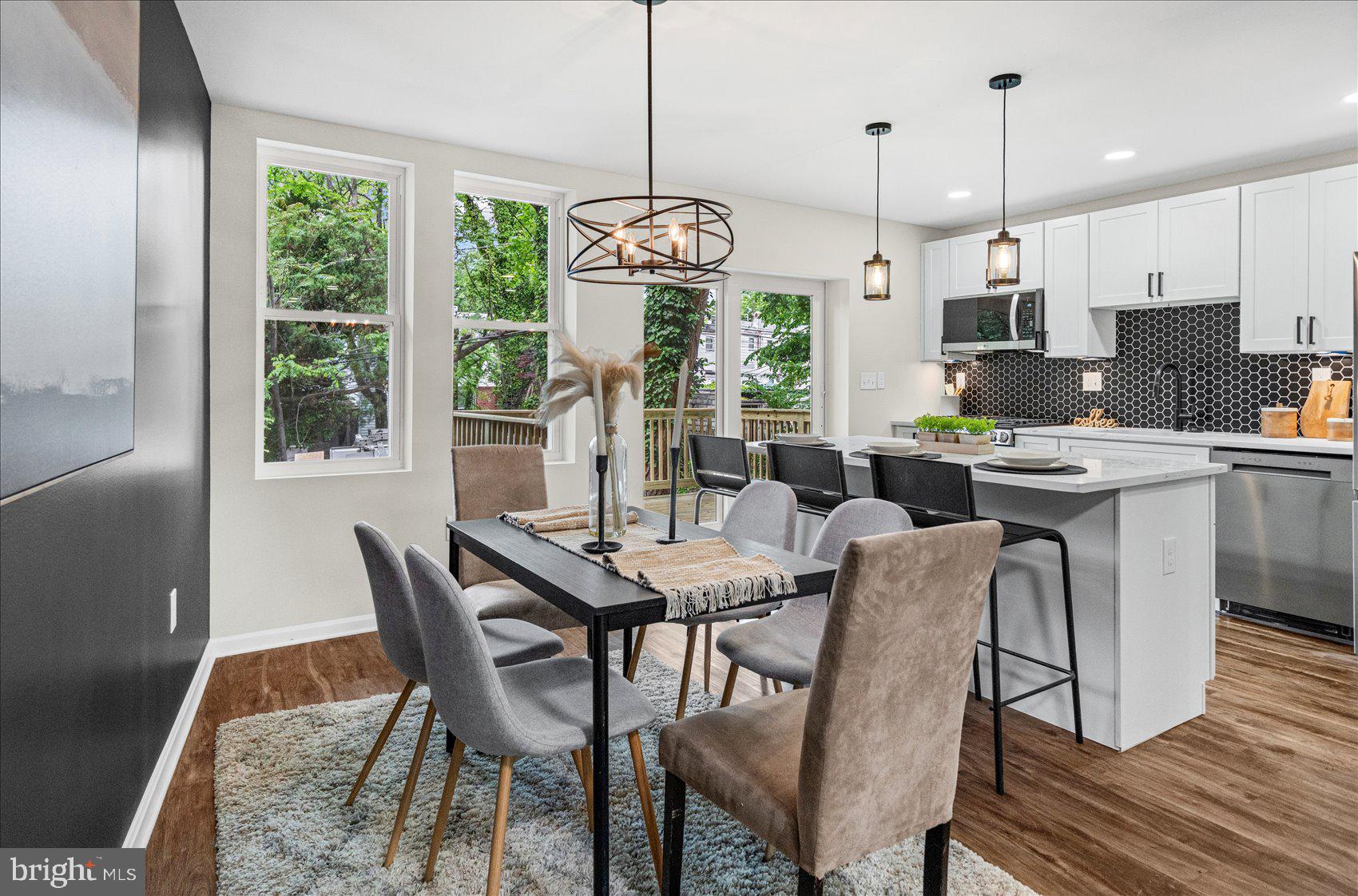 WAVERLY - Residential