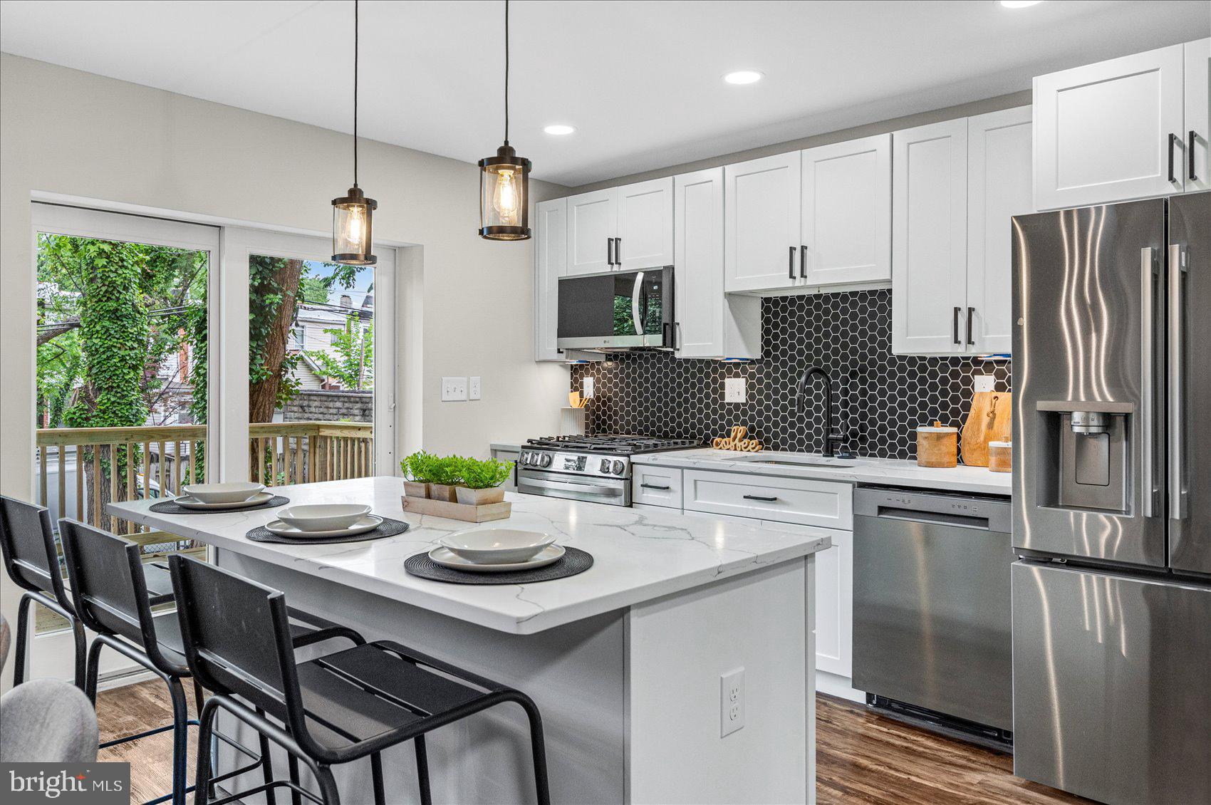 WAVERLY - Residential