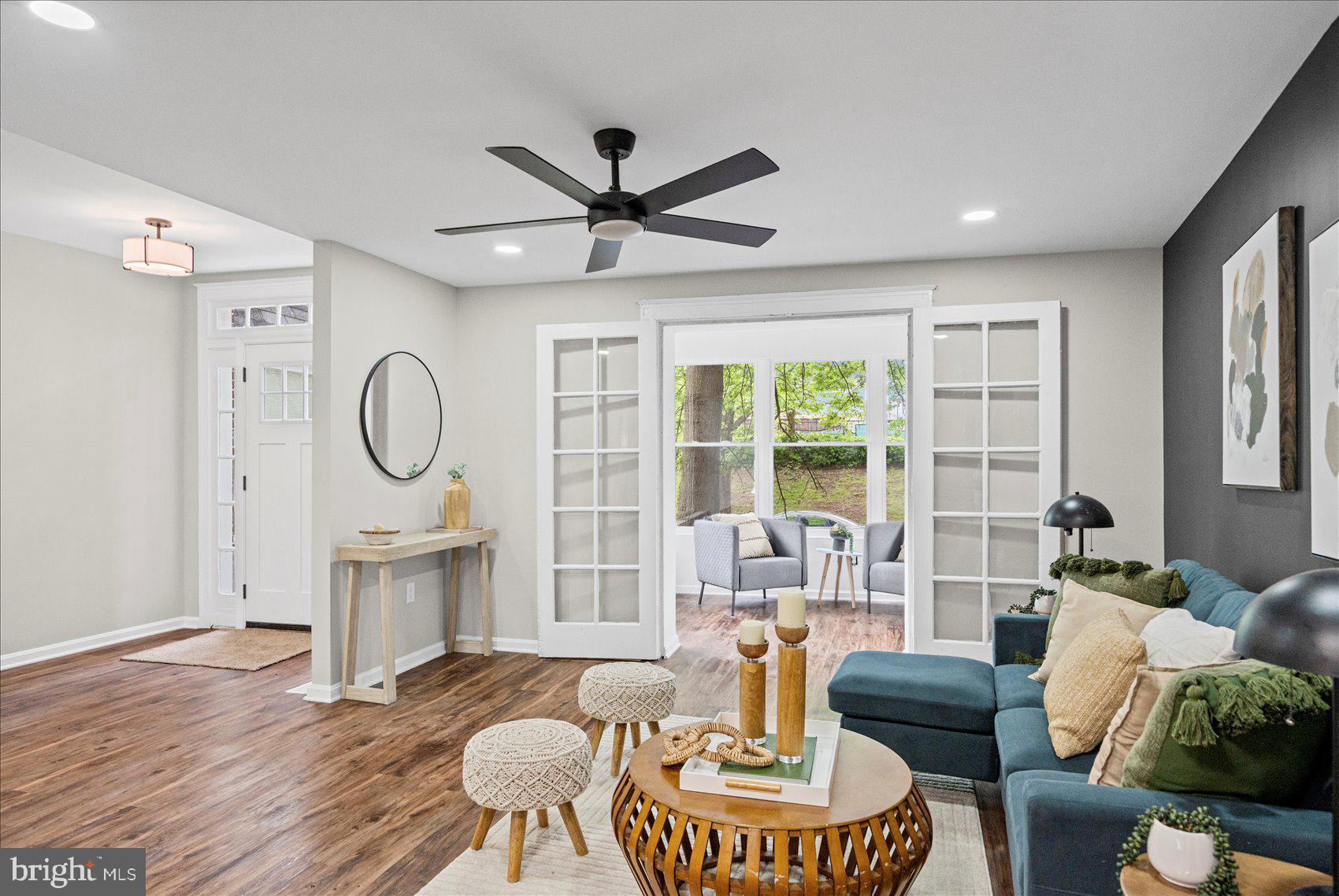 WAVERLY - Residential
