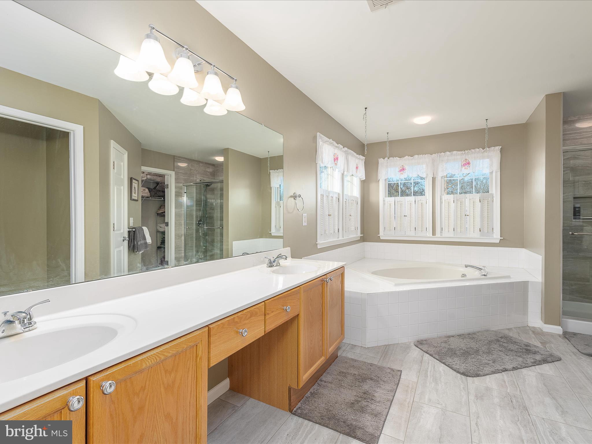 HARLAN RUN - Residential