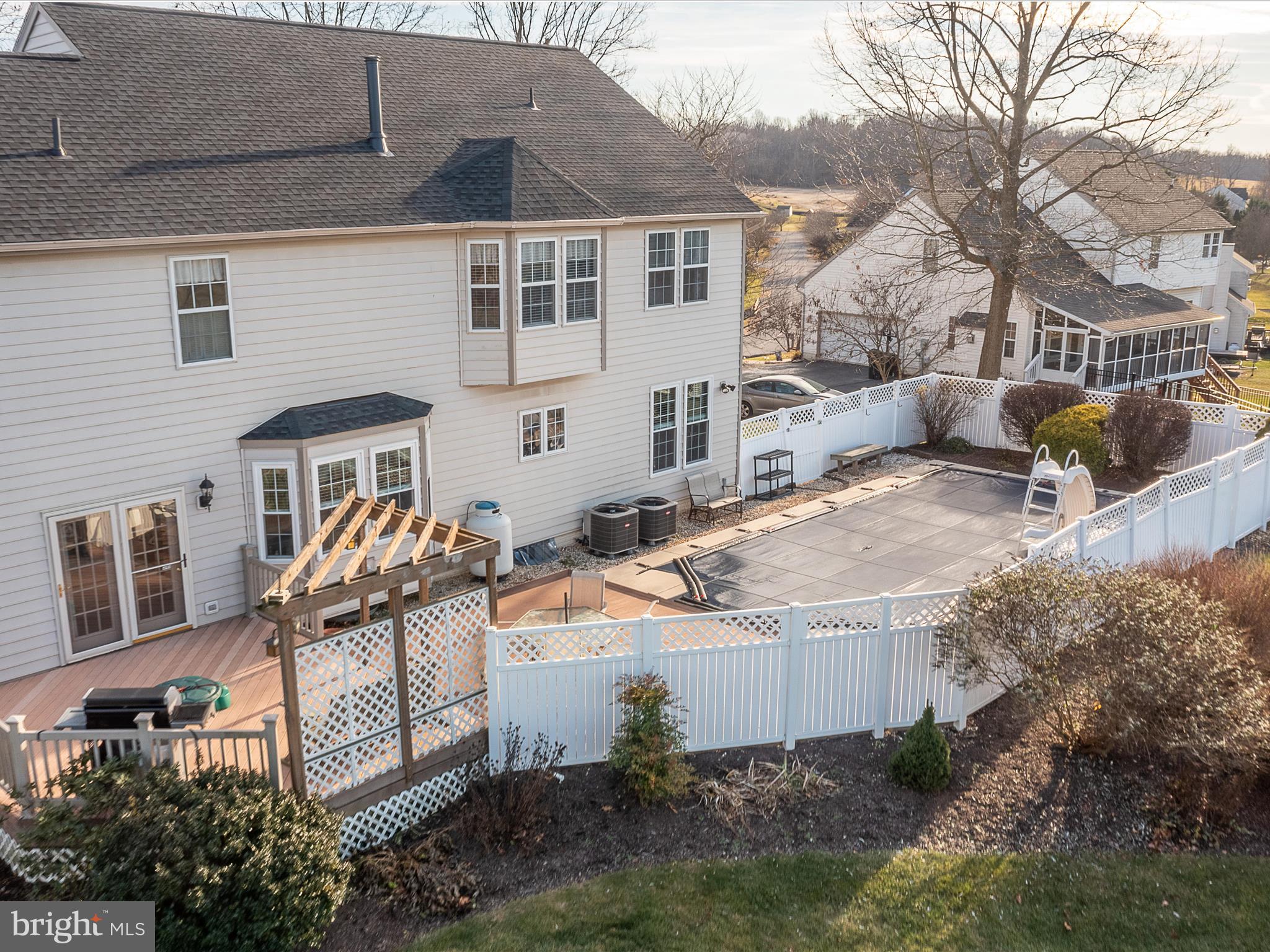 HARLAN RUN - Residential