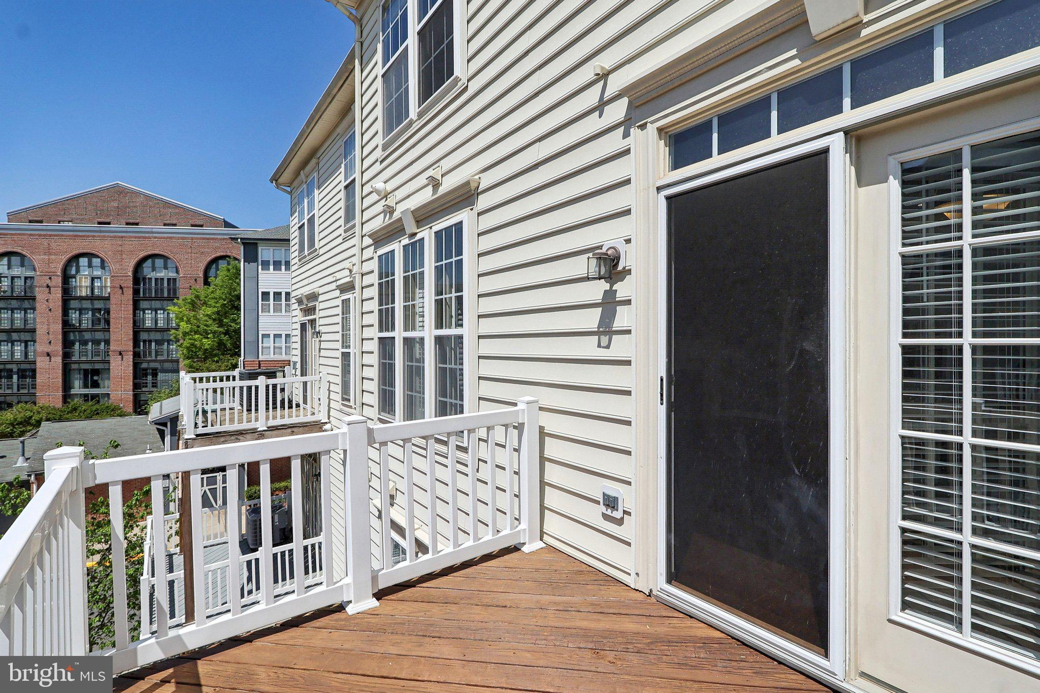 RESIDENCES AT SULLIVAN - Residential