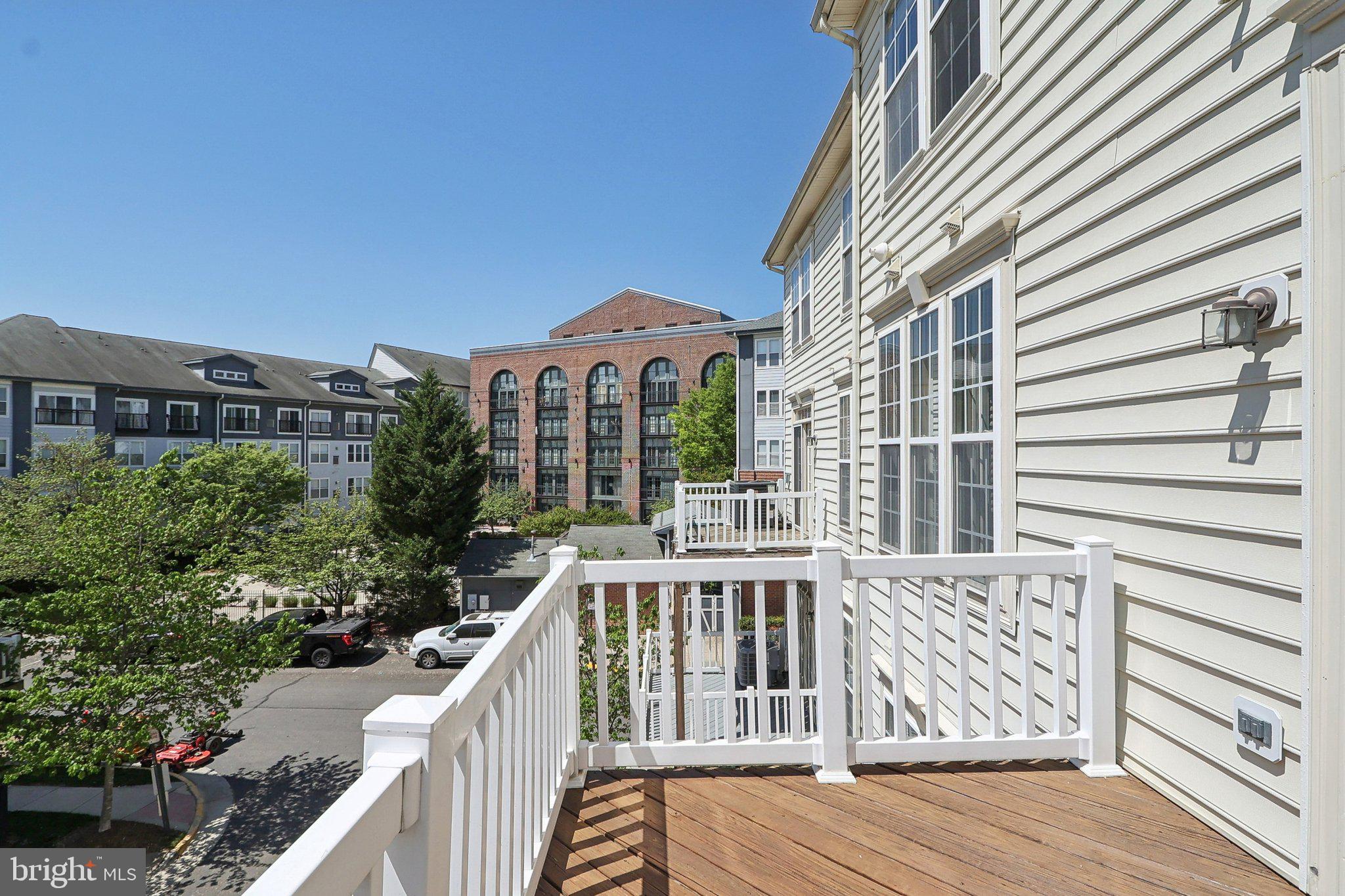 RESIDENCES AT SULLIVAN - Residential