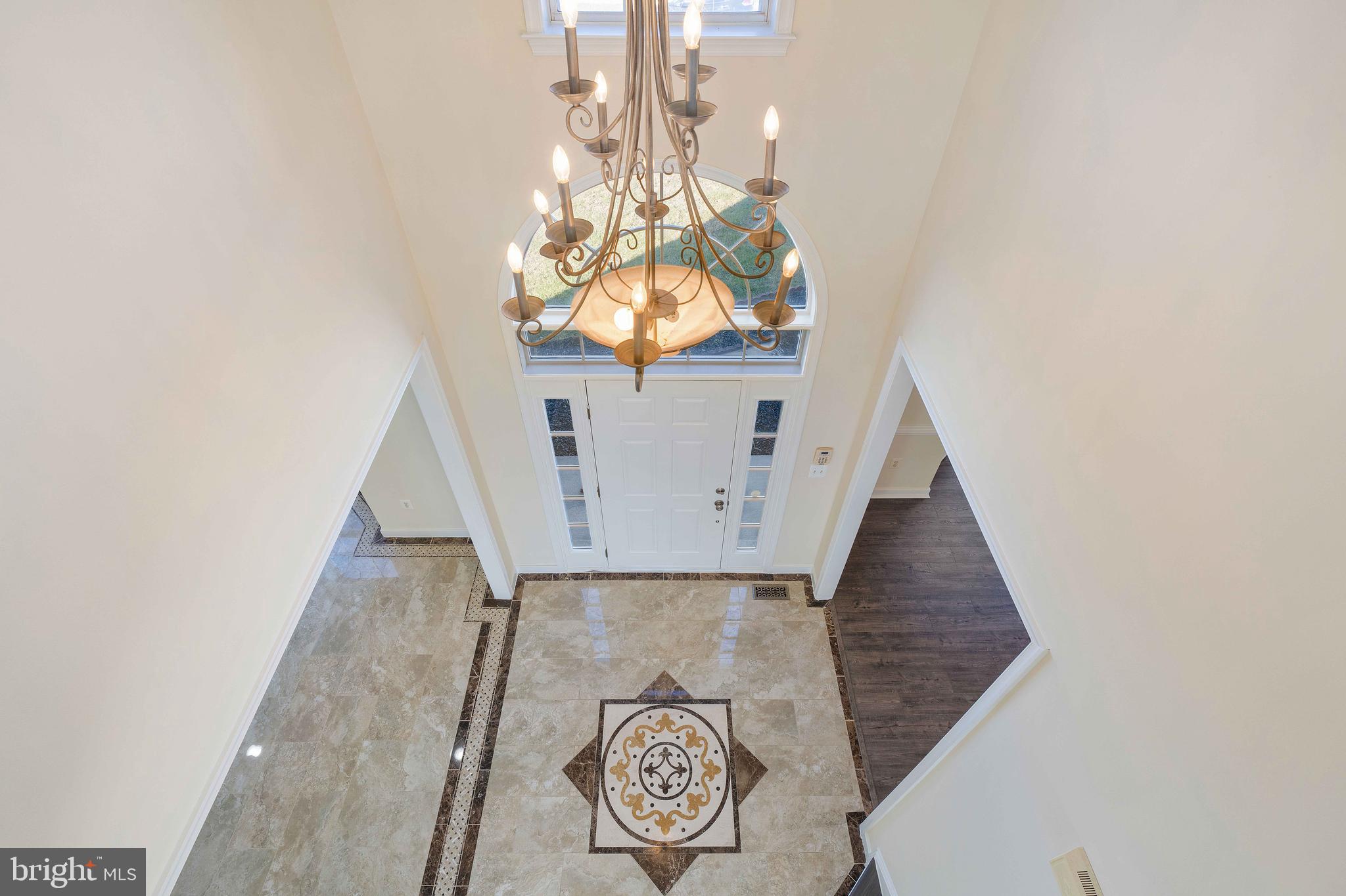 RIDGEFIELD - Residential