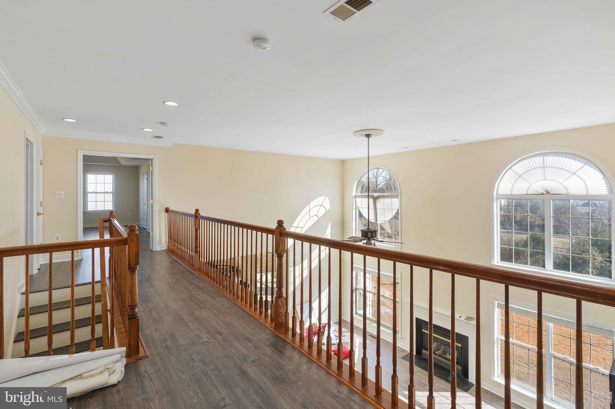 RIDGEFIELD - Residential