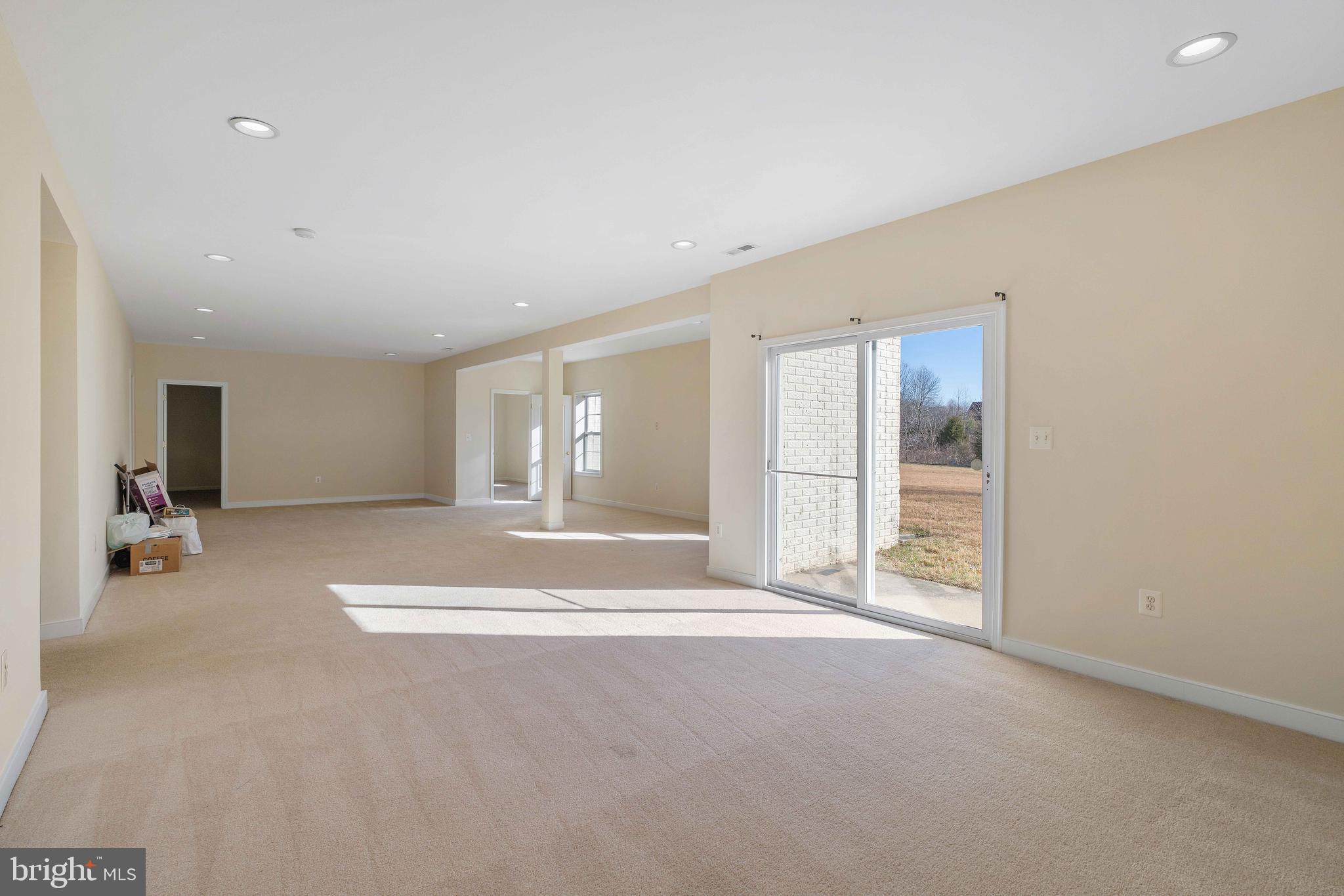 RIDGEFIELD - Residential