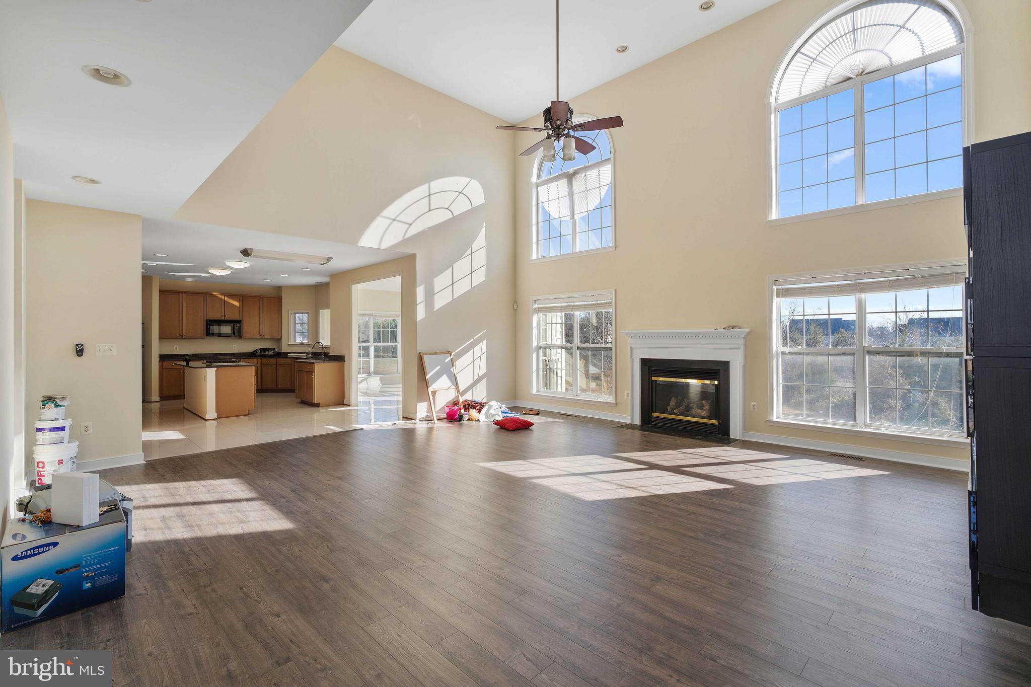 RIDGEFIELD - Residential