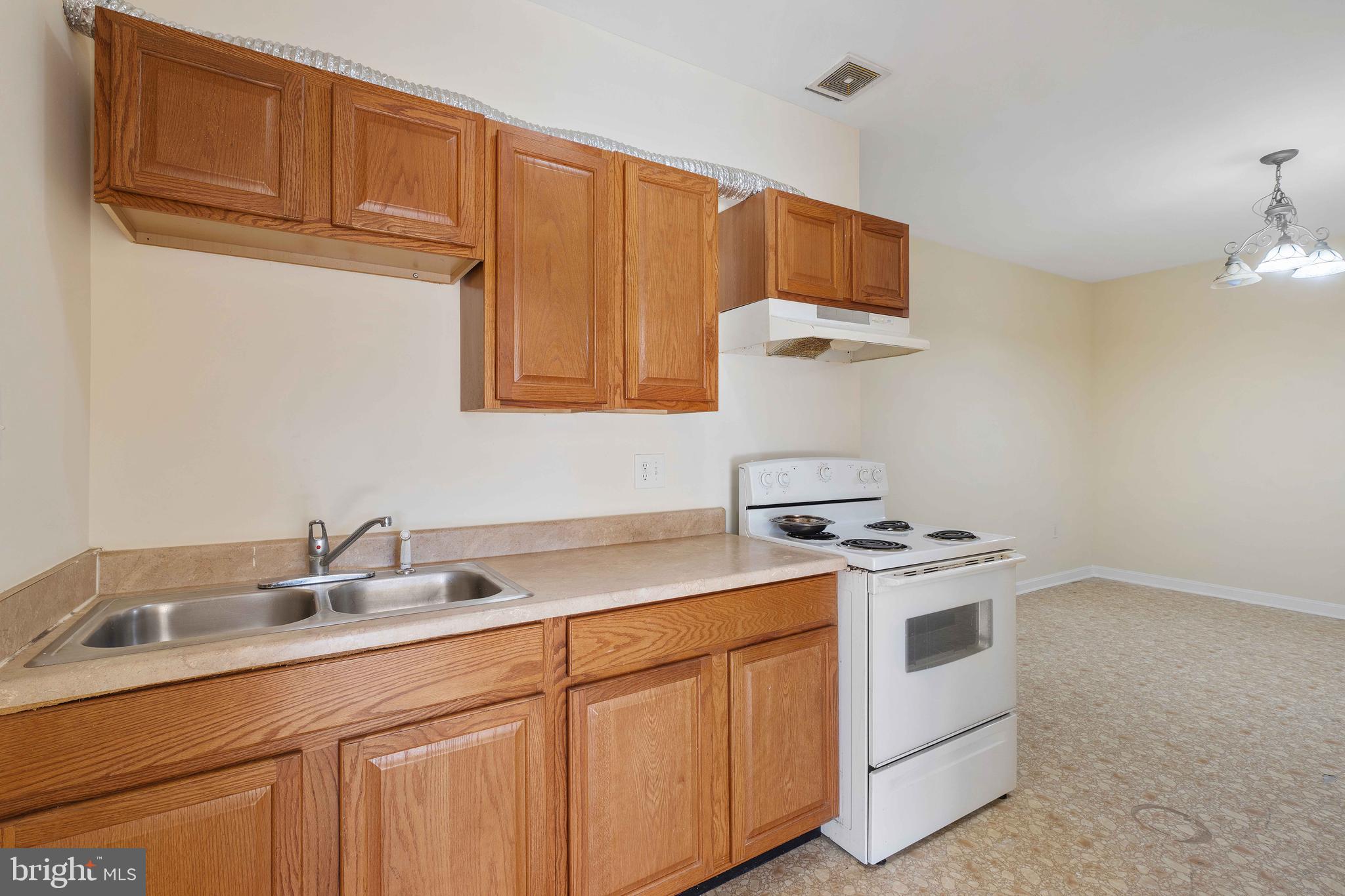 RIDGEFIELD - Residential