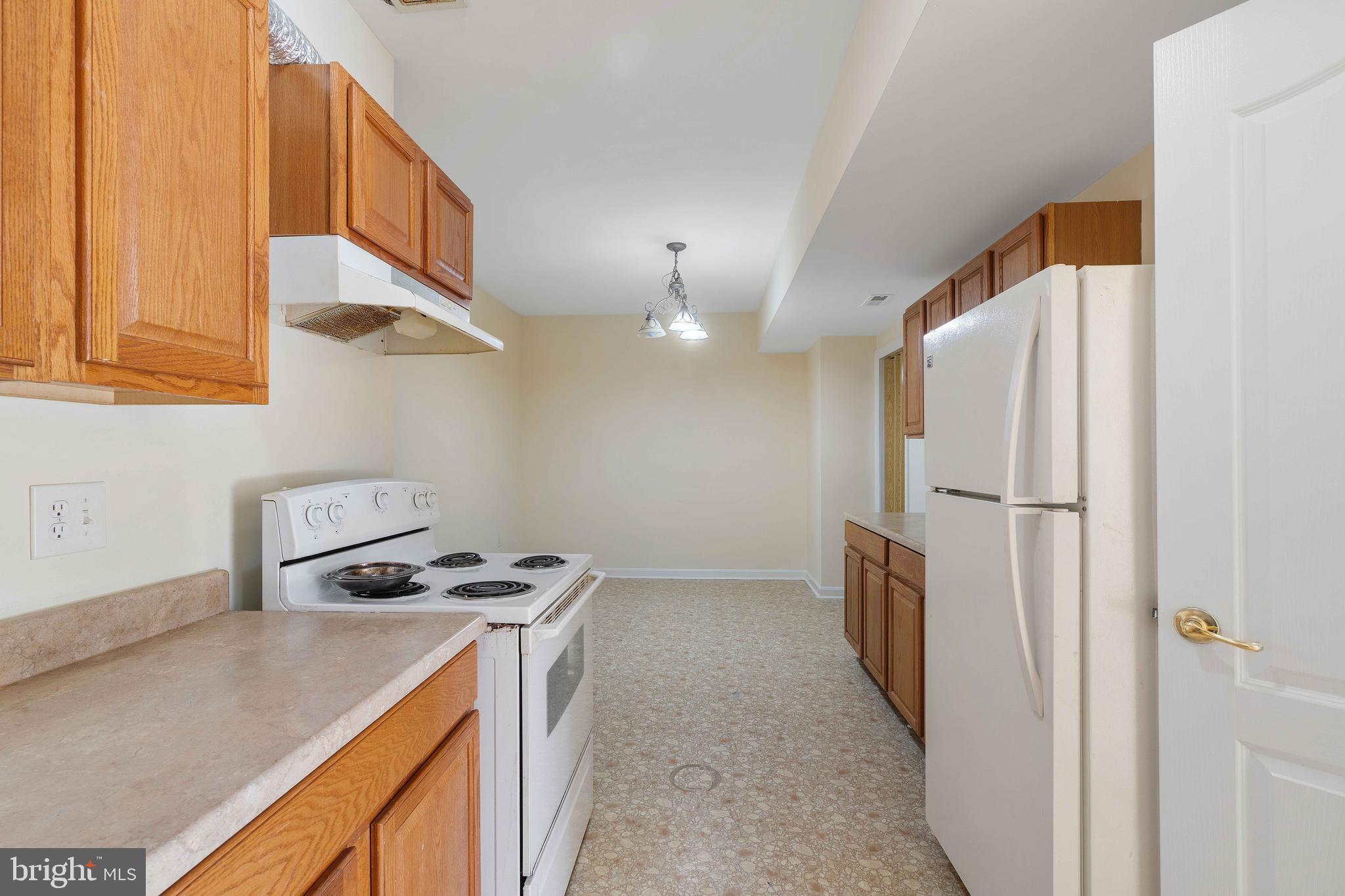 RIDGEFIELD - Residential