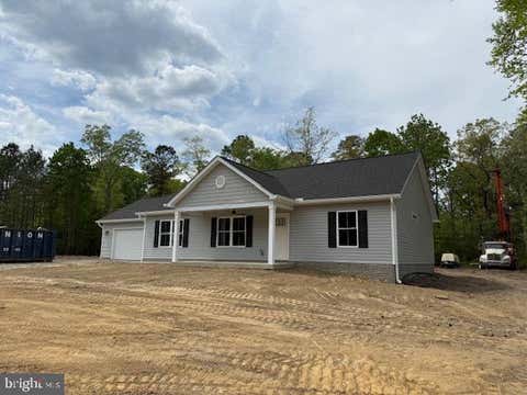 Homes For Sale - 209 Loretta Drive<br/> COLONIAL BEACH, VA 22443