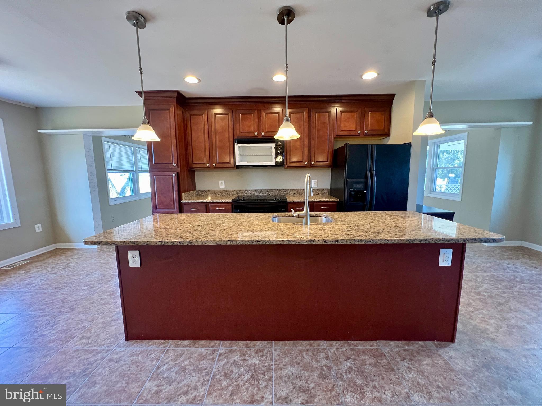 RIVA FARMS - Residential