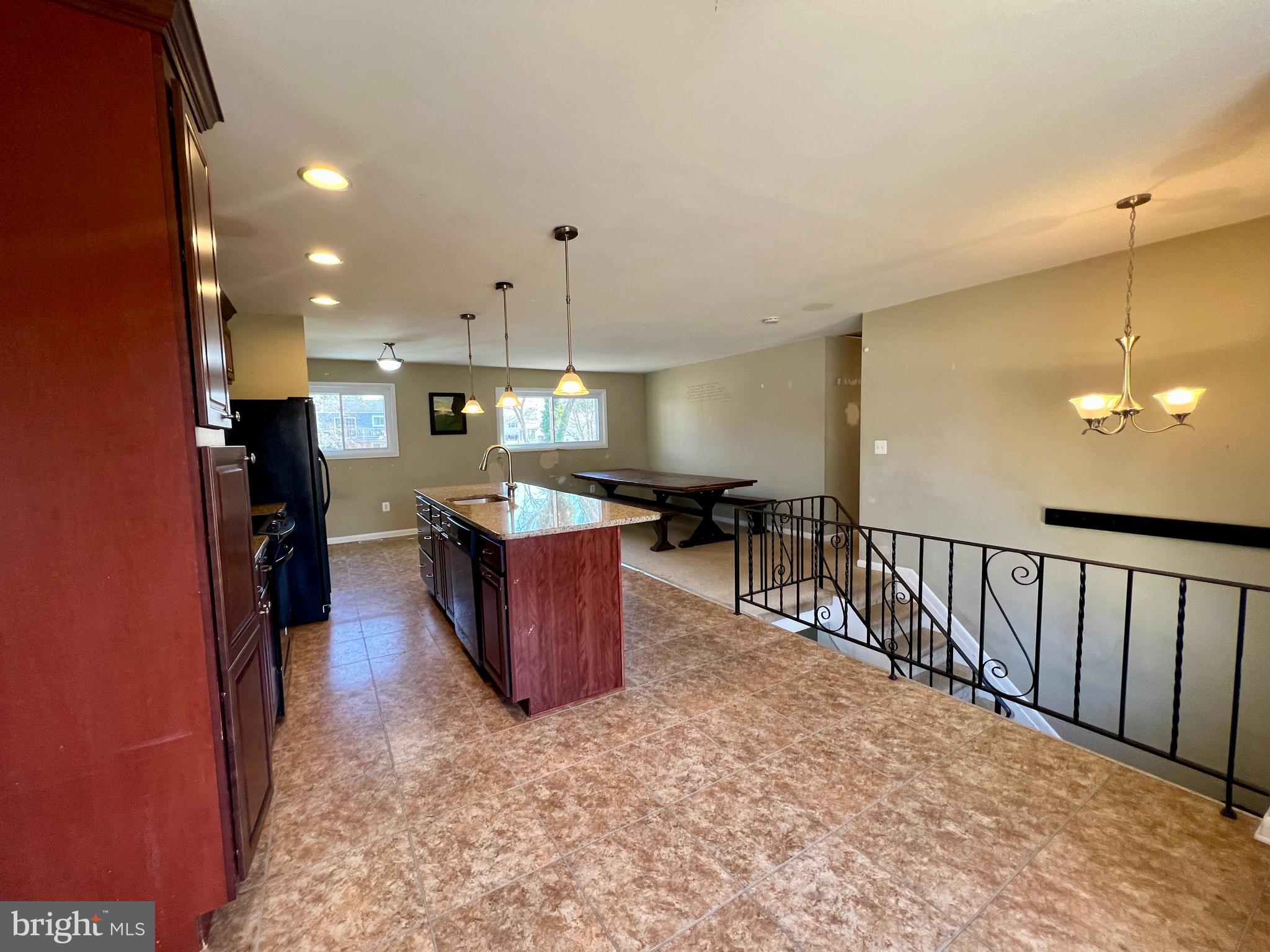 RIVA FARMS - Residential