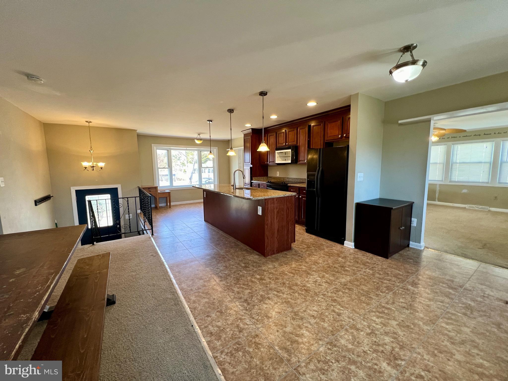 RIVA FARMS - Residential