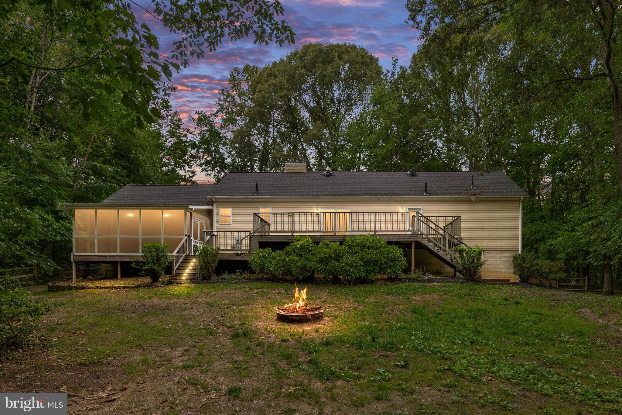 9563 MOHAWK DRIVE