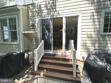 GLENBROOK VILLAGE - Residential Lease