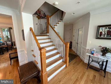 GLENBROOK VILLAGE - Residential Lease