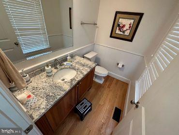 GLENBROOK VILLAGE - Residential Lease