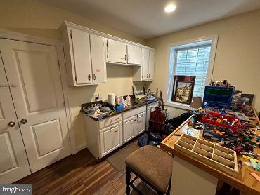 GLENBROOK VILLAGE - Residential Lease