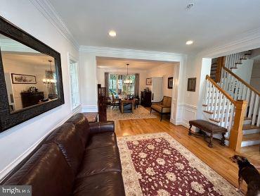 GLENBROOK VILLAGE - Residential Lease