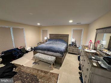 GLENBROOK VILLAGE - Residential Lease