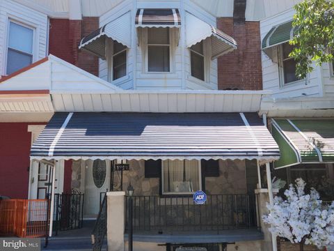 Townhouse For Sale - 1459 N Hirst Street<br/> PHILADELPHIA, PA 19151