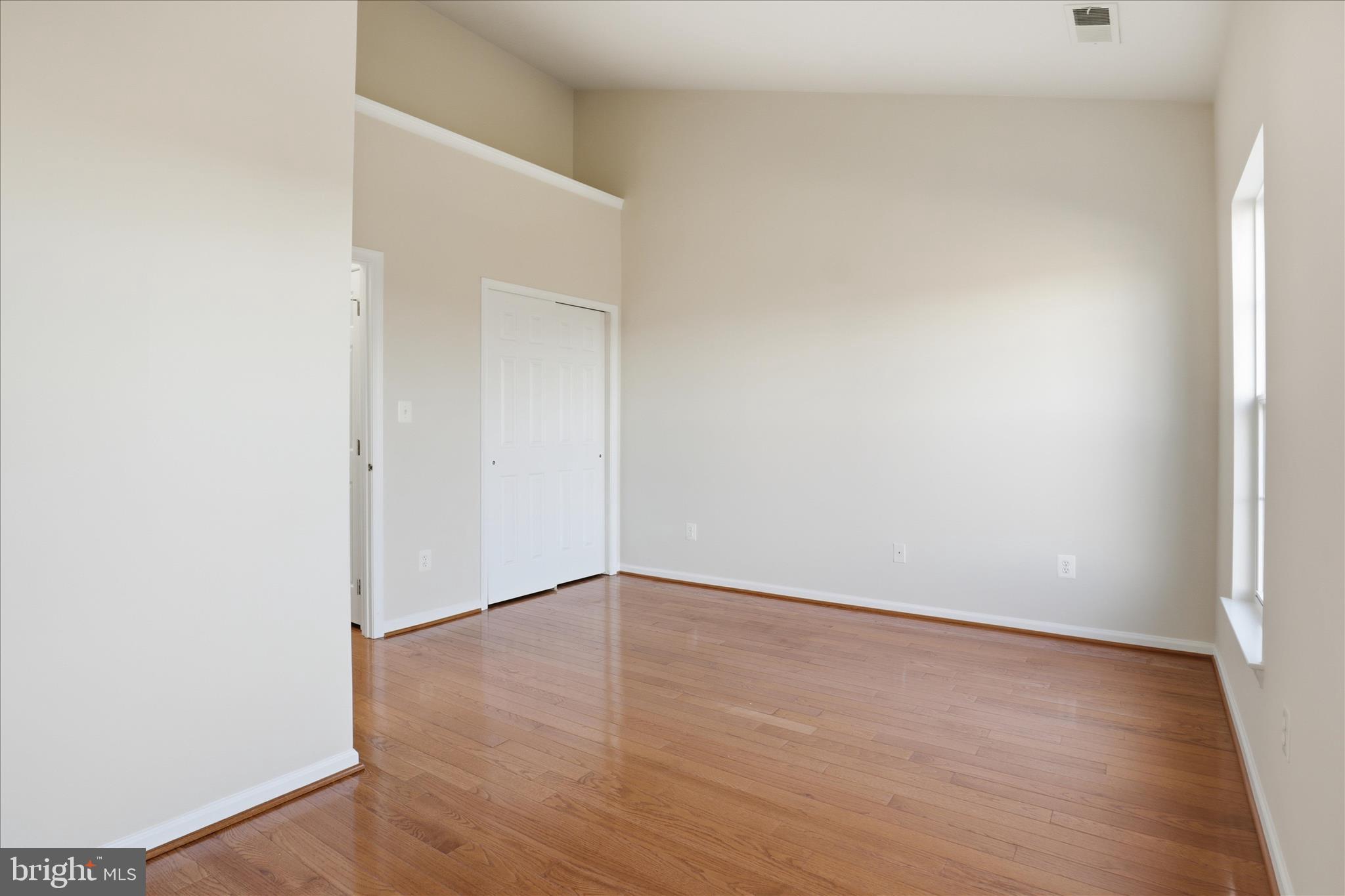 BELMONT LAND BAY - Residential