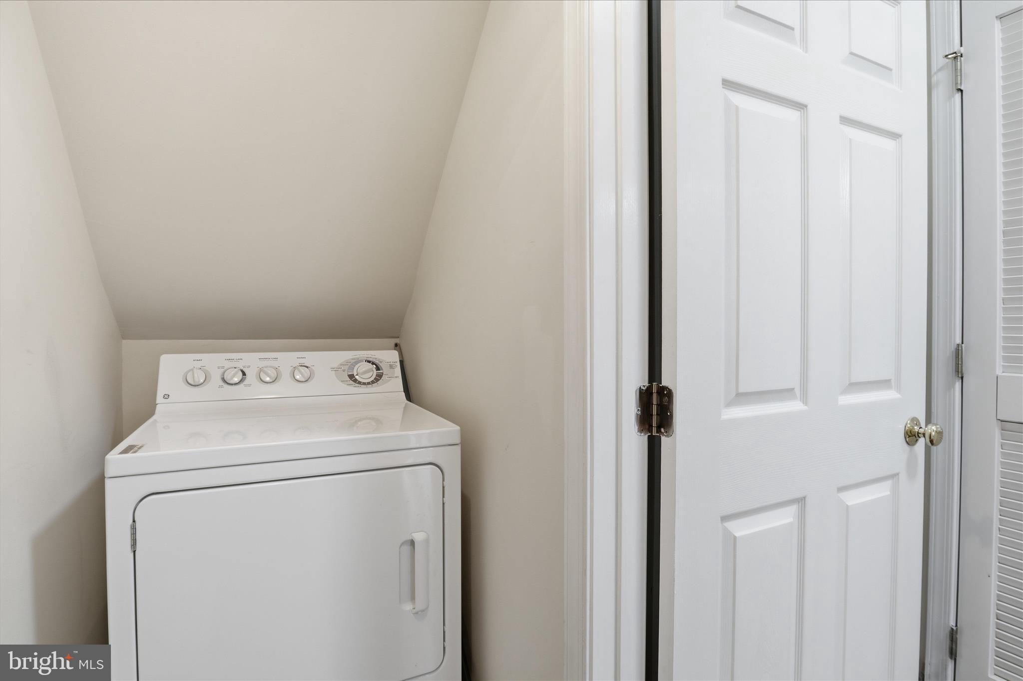 BELMONT LAND BAY - Residential