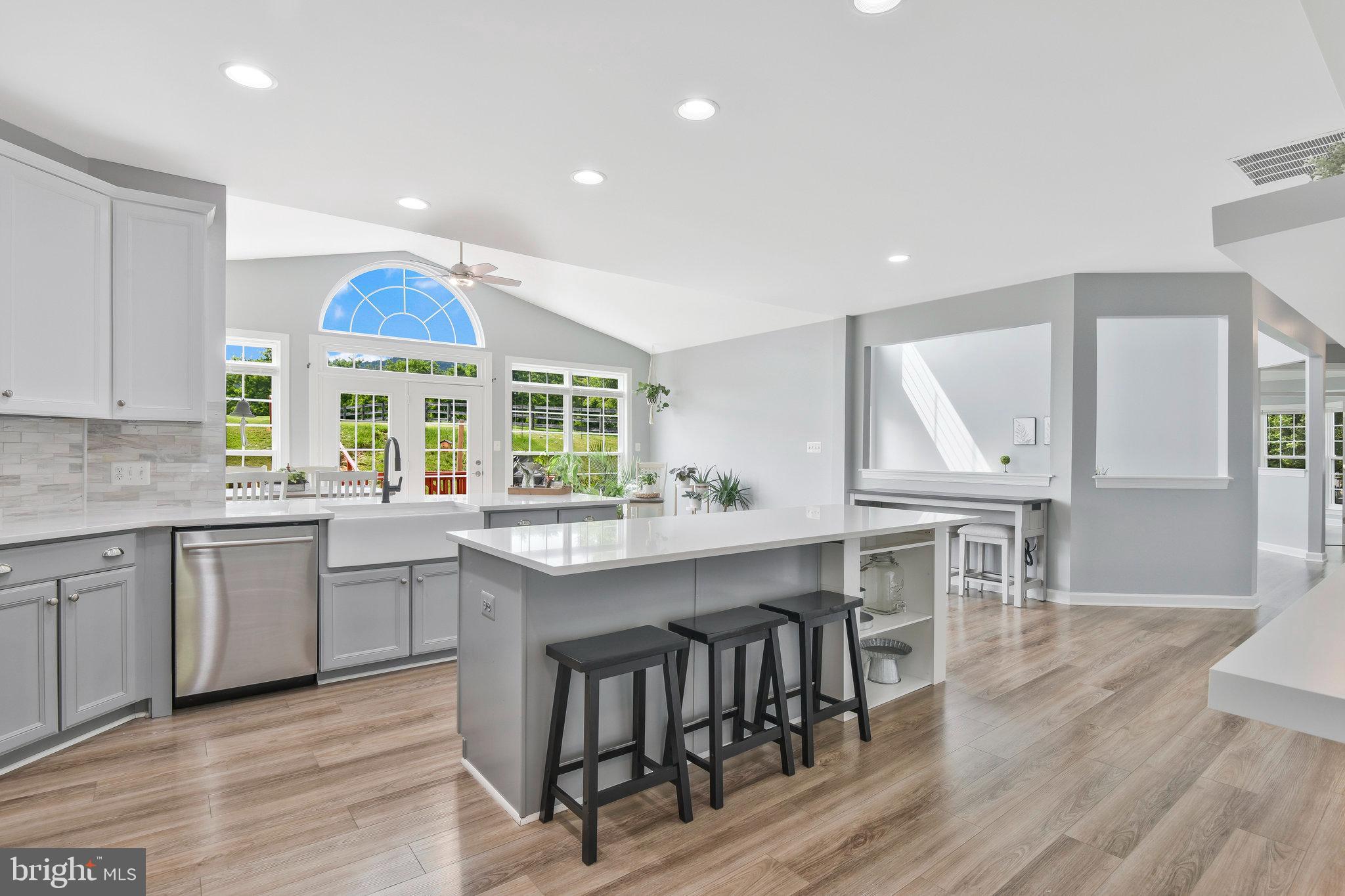 SARATOGA - Residential