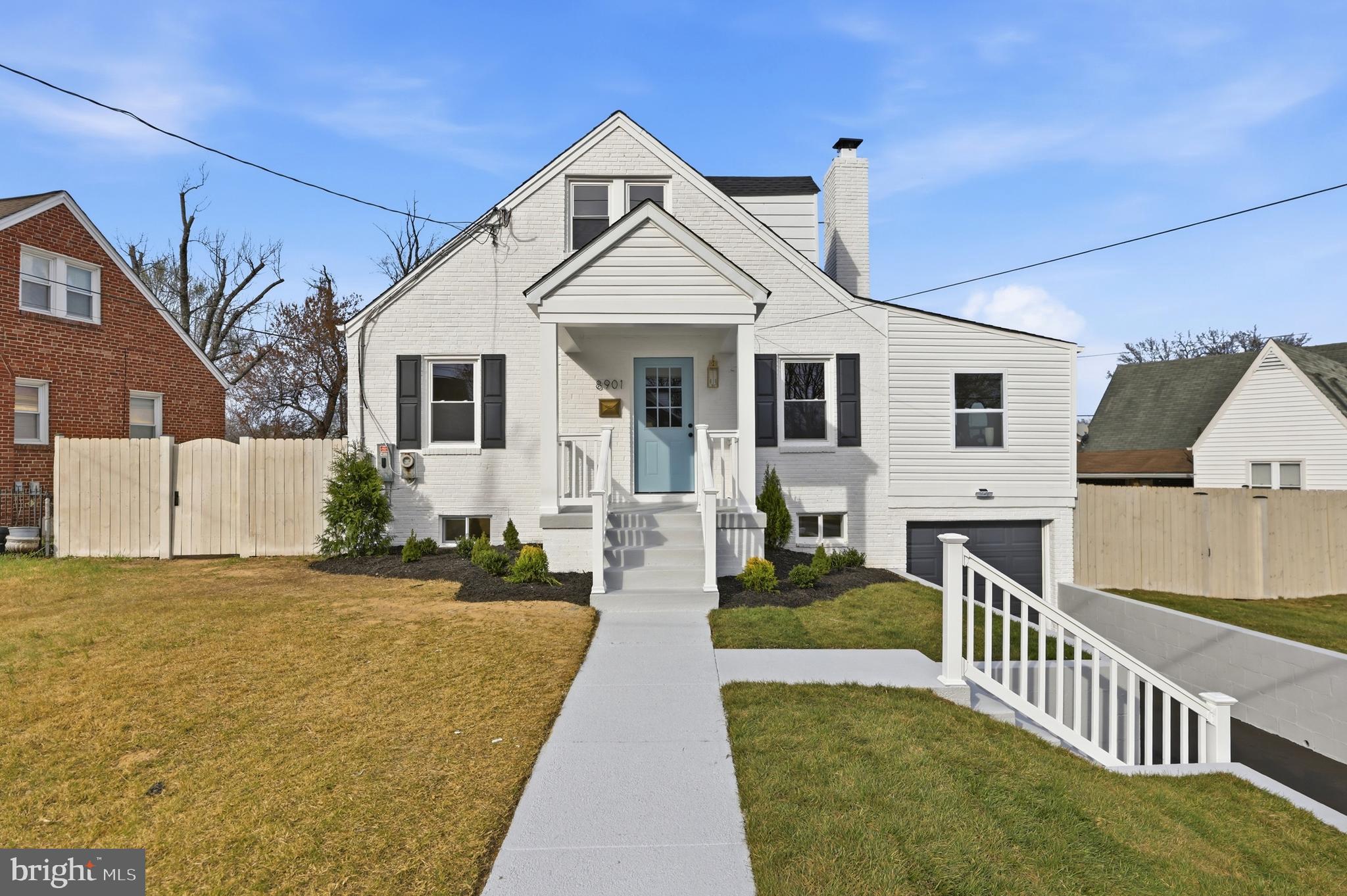 PICKWICK VILLAGE - Residential